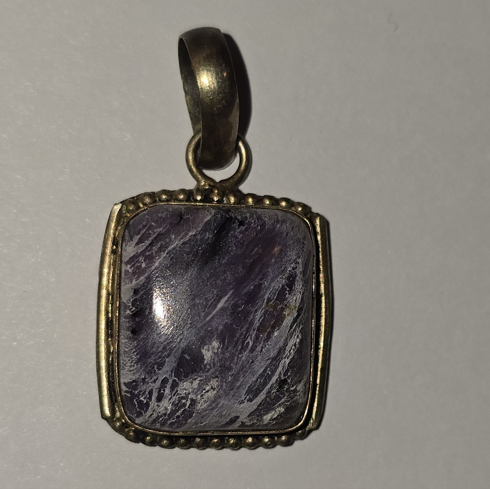 Elegant Purple Stone Pendant